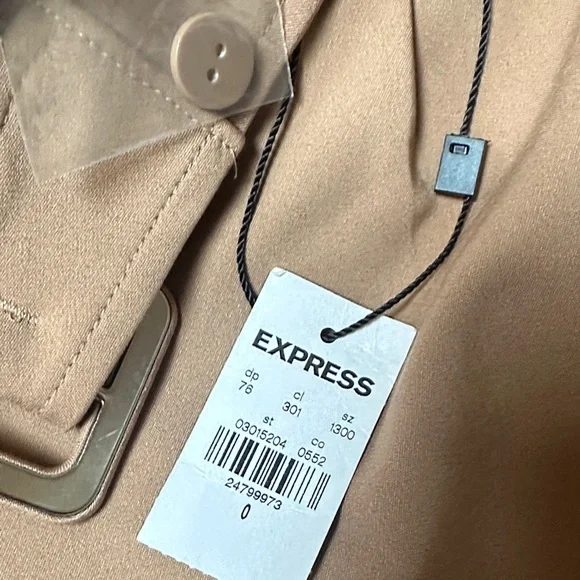 Express High Waist Tan Women's Shorts with Belt - Picture 3 of 3